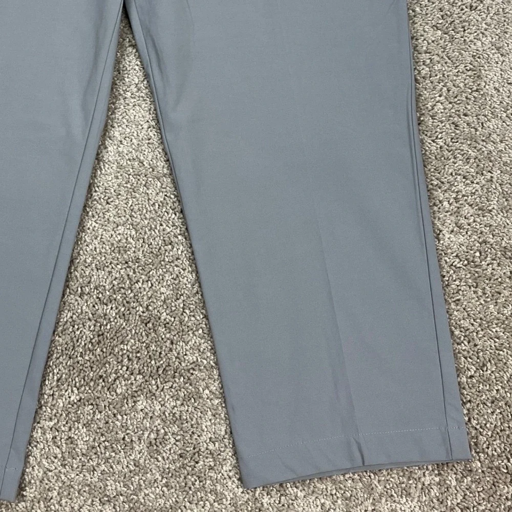 Adidas Go-To 5 Pocket Pant Men 38x30 Gray Tapered Fit Performance Flat Front NEW